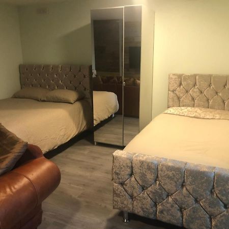 Treetops Flat4 Hall Green B28 버밍엄 외부 사진