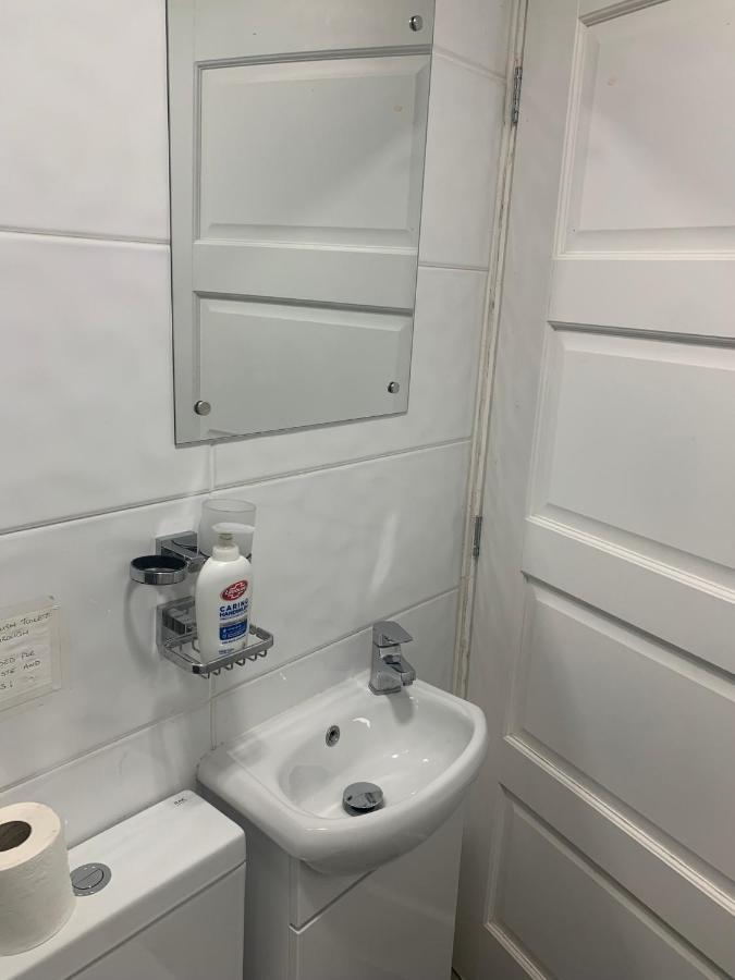 Treetops Flat4 Hall Green B28 버밍엄 외부 사진