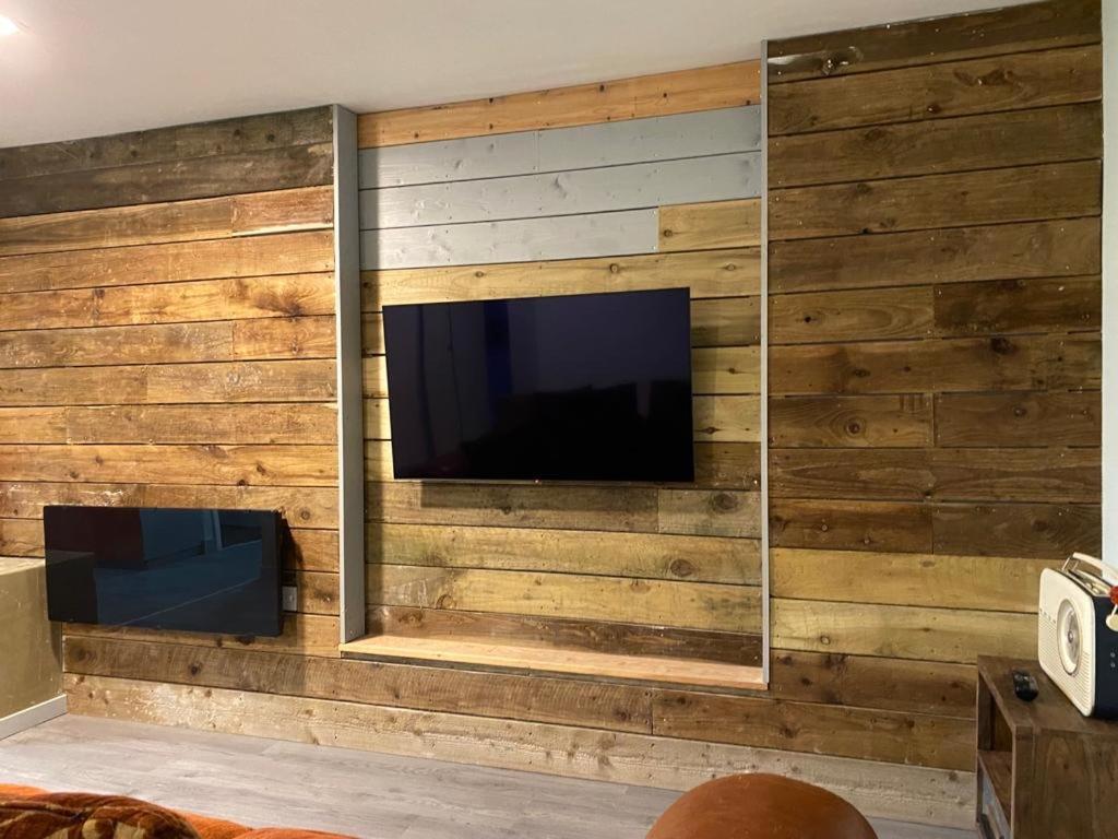 Treetops Flat4 Hall Green B28 버밍엄 외부 사진